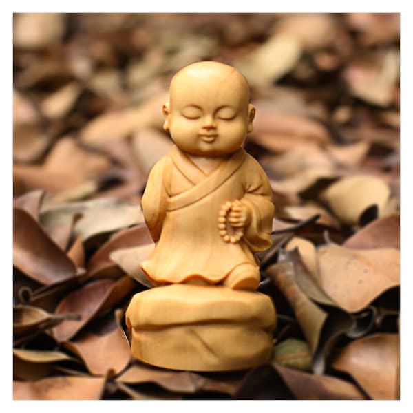 Mini Buddha-statyett Liten munkfigur Kreativa dockor Prydnader Present 8X4.5X4cm