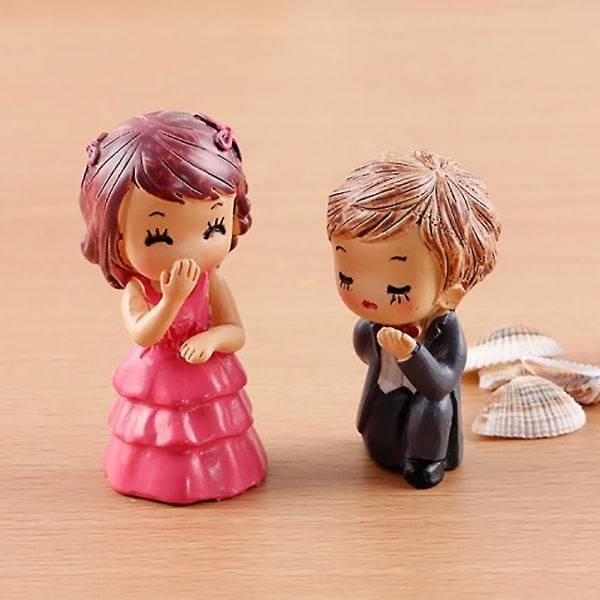 2 stk. Frierpar Miniatyrfigurer Ornament Hjemhage Dukkehustpynt