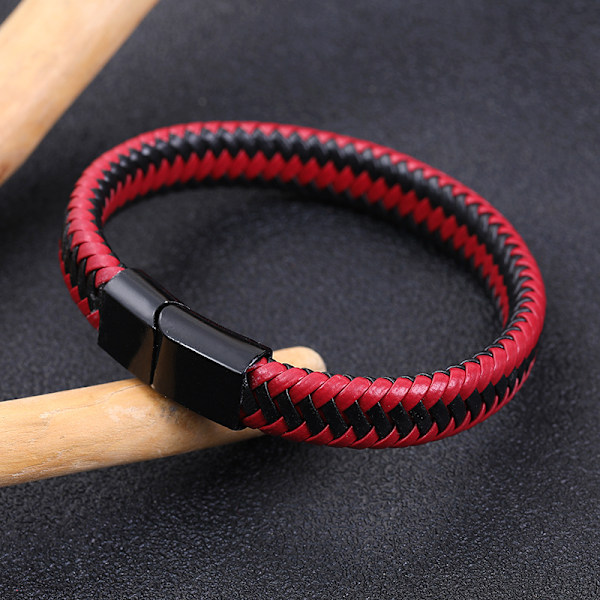 Armband i flätad äkta läder för män med magnetiskt lås