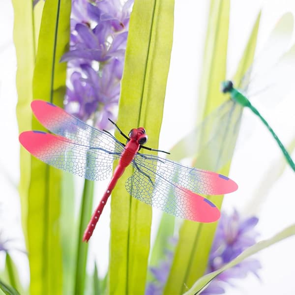 28 stk 3D Libelle Hagedekorasjon Libeller Hagepynt for Uteplassdekorasjon Libellestaker med Staker