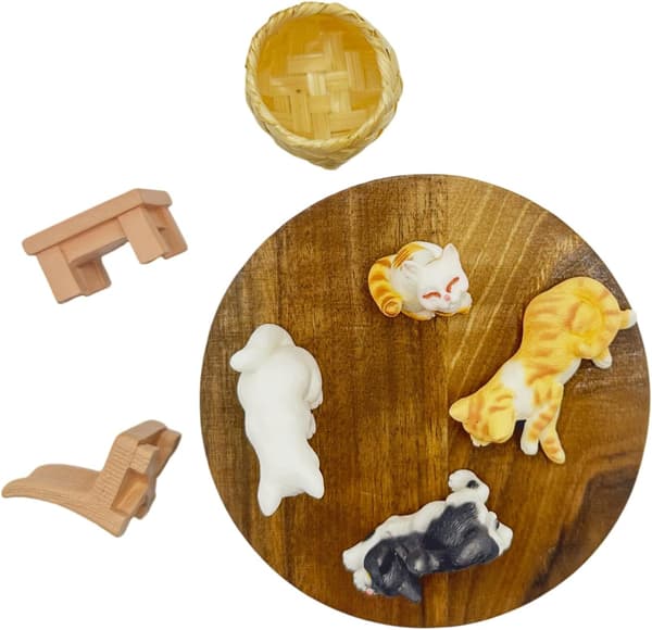 7 st kattfigurer i harts