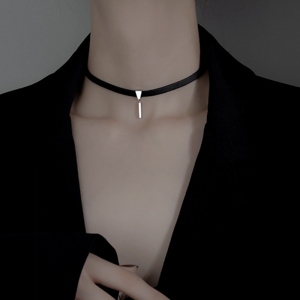 Goottilainen Ristiriipuskaulakoru Naisille Musta Choker Punk Vintage Ristiriipus Kaulakoru Halloween Koru Lahja Tytölle