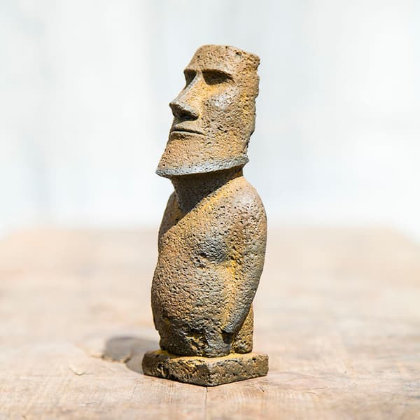 Creative Easter Island Stone Ornaments, Tea Pet, Cast Iron Home Decor Big big