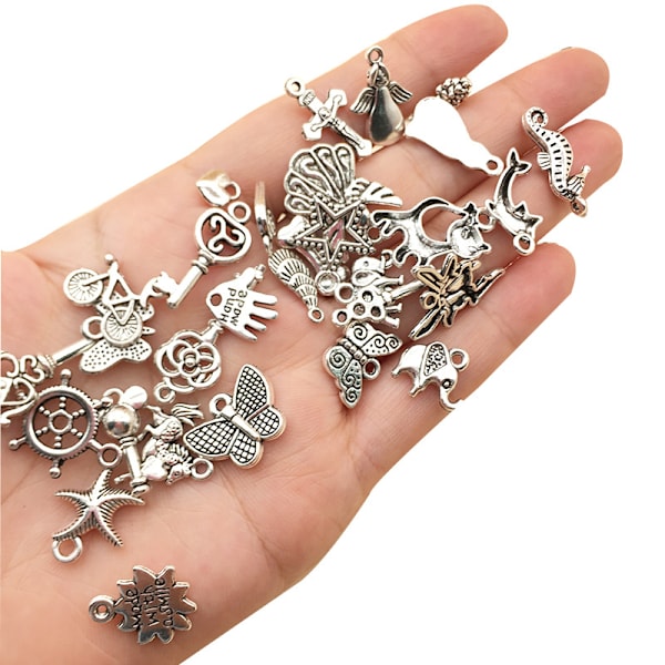100 stycken Halloween-berlocker Hängsmycken Antik Halloween Smyckestillbehör för DIY Halsband Armband