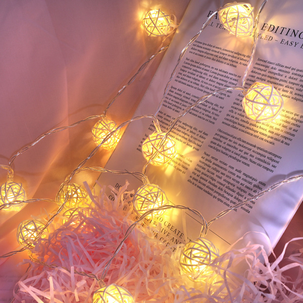 7m 50 Ljus Solcellsdrivna String Lights - Varmvit - Festival Utomhus Dekorativa Lampsträngar