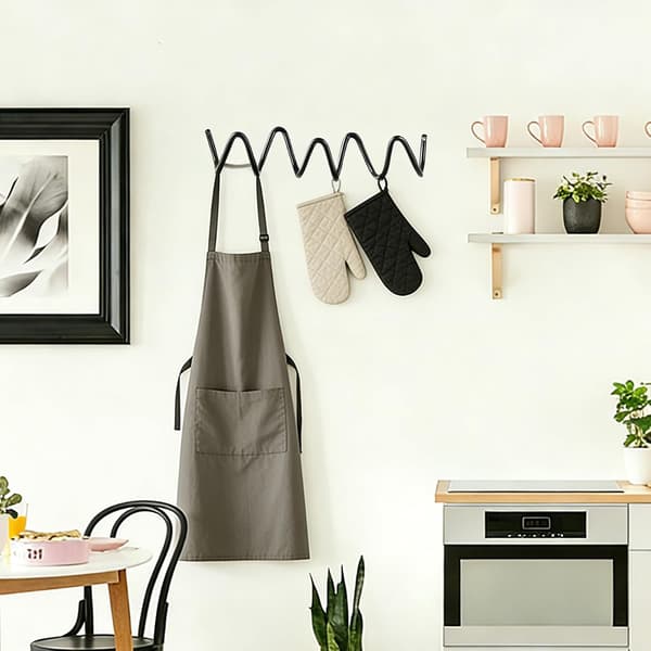 Black Wall Mounted Coat Rack, Decorative Wavy Wall Hooks, Multi-functional Hooks for Coat, Hat, Bag, Umbrella, Heavy Duty Metal Rail