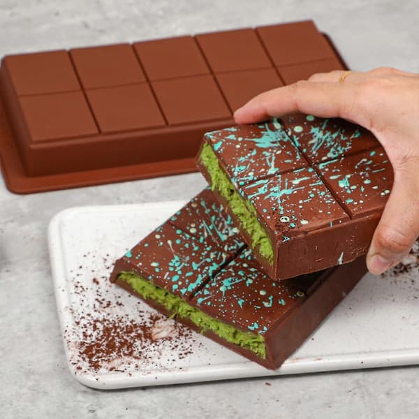 Dyb Chokoladebageforme 2-pak, Store og Tykke Silikoneforme til Fyldte Kager, Stor Chokoladegodteform
