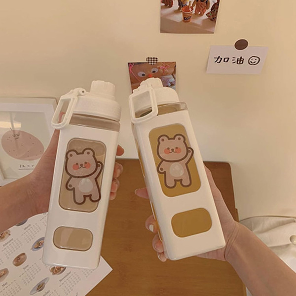 Søte Vannflasker, Kawaii Bjørn Vannflaske med Sugerør og Klistremerke, Bærbar Kvadratisk Drikkflaske Søt Juice Te Vannkopp