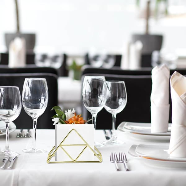 Table Napkin Holder, Table Napkin Rack, Triangular Iron Napkins (Gold)