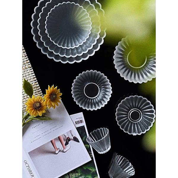 8 stk Miniatyr Servise Tiny House Servise Mini Kanne Plate Boller Leke Tiny House OrnamenterTranspa Transparent 4.1x0.6cm