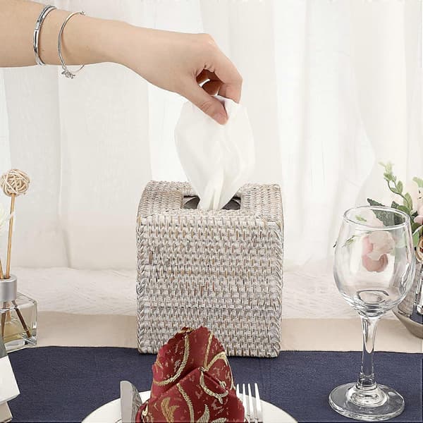 Square Rattan Tissue Holder, Decorative Tissue Storage Box, Cube Paper Holder, Paper Napkin Storage Case