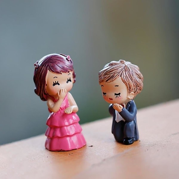 2 stk. Frierpar Miniatyrfigurer Ornament Hjemhage Dukkehustpynt