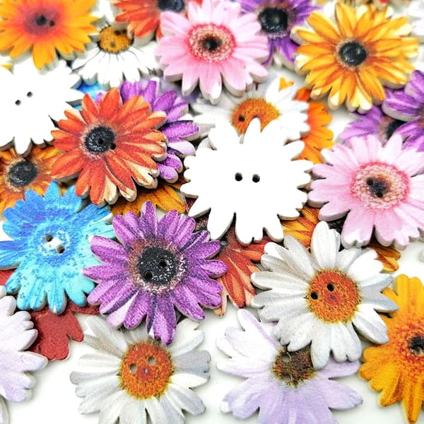 100 stk. Træ Tusindfryd Knapper Malede Træ Blomsterknapper til Håndværk Solsikke Træknapper 2 Huller Flad Bagside Blomsterformede Knapper