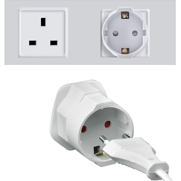 2x Reiseadapter Type G - Svart Ferieadapter