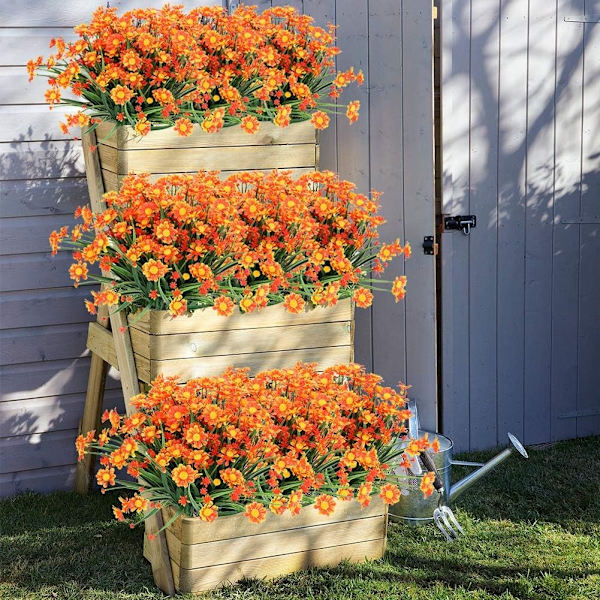 6 Bundter Udendørs Kunstige Tusindfryd Kunstige Blomster UV-Resistente Buske, Kunstig Plastik Grønt til Indendørs Udendørs Hængende Planter (Orange Rød)