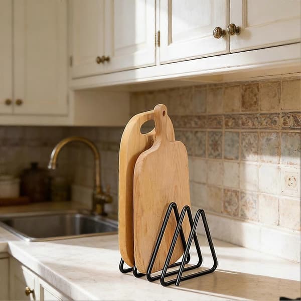 Triangular Metal Cutting Board Holder 4 Slot Organizer Space-Saving Cutting Board Storage Rack for Kitchen Countertop Storage