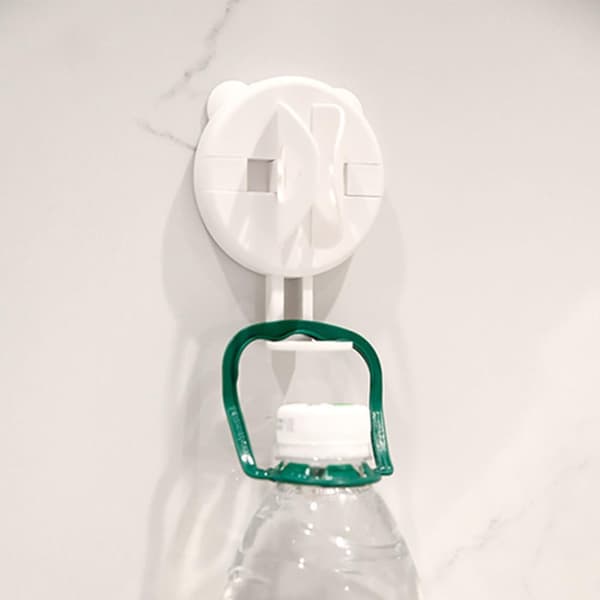 Simple wall mount for most electric toothbrushes