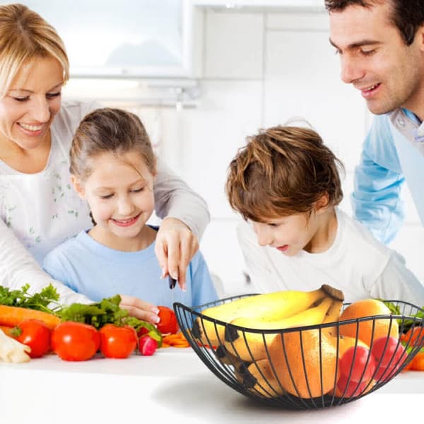 Black Metal Wire Fruit Bowl, Modern Fruit and Vegetable Storage Basket for Kitchen Counter, Decorative Fruit Holder