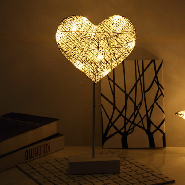 Dekorativ Bordlampe Hjerte LED Lys Bomulstov Bedside Lampe Hvid