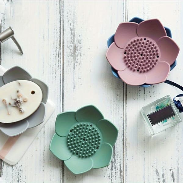 Lotus Soap Dish with Drainage Bathroom Essential Soap Holder