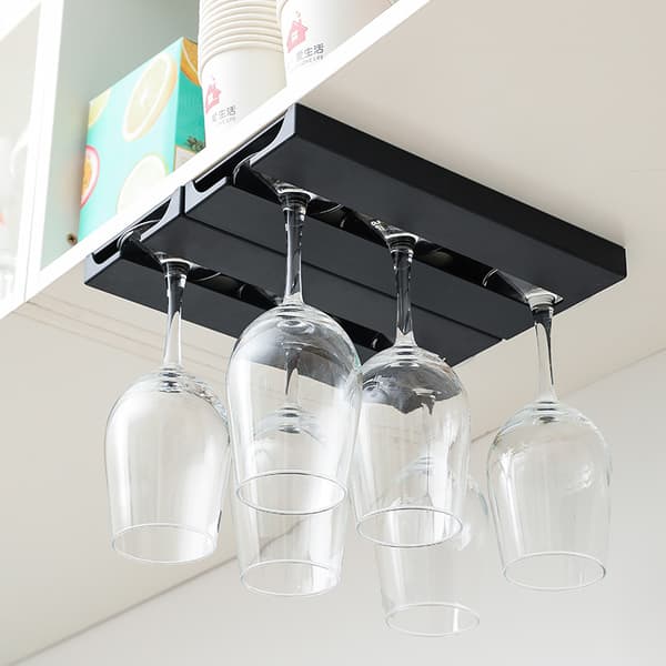 Under-the-cabinet krusholder, 1-pak sort uden stansning