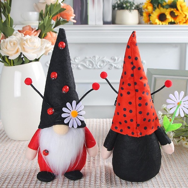 ALadybug Gnome Halloween Skandinavisk Svensk Tomtes Gnome Garden StatueA