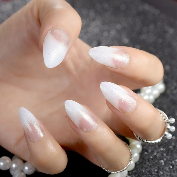 Glimmer Glitter Franske Negle Hvide Skarpe Medium Fuldindpakkede Akryl Kunstige Negle Kvinder Makeup DIY Finger Tips Tilbehør Z760