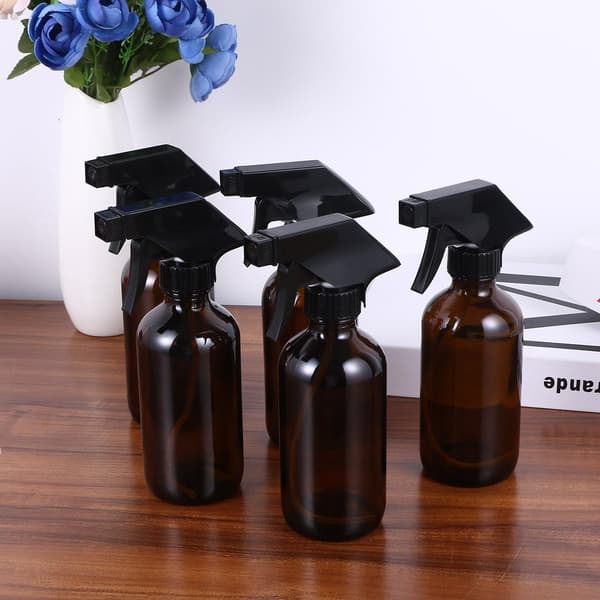 4st 250ml Bruna Glassprayflaskor Set med Vattensprutmunstycken Påfyllningsbara Behållare för Eteriska Oljor Hårvård Växtdimning