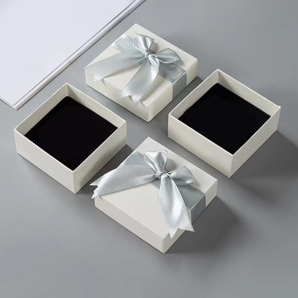 White Bow Tie Gift Box, Decorated with Empty Boxes and Free Packaging