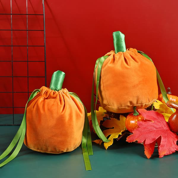 10-pack sammetsklädda pumpa godispåsar, Halloween dragsko godis