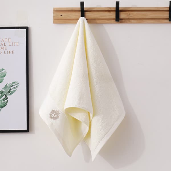 4-farvet 4-delt sæt af 34 * 75 cm bambusfiberhåndklæder, bambusfiber