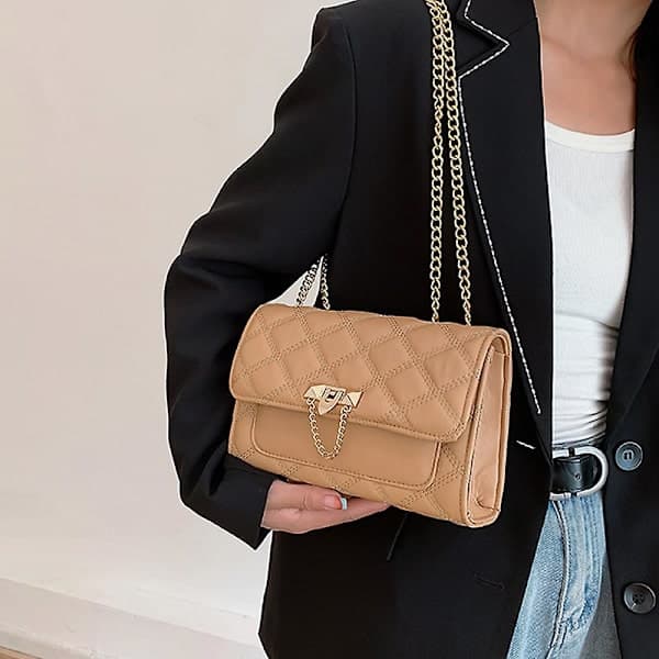 Små damväskor och handväskor, axelväskor, crossbody-väskor, axelremmar i metall, khaki