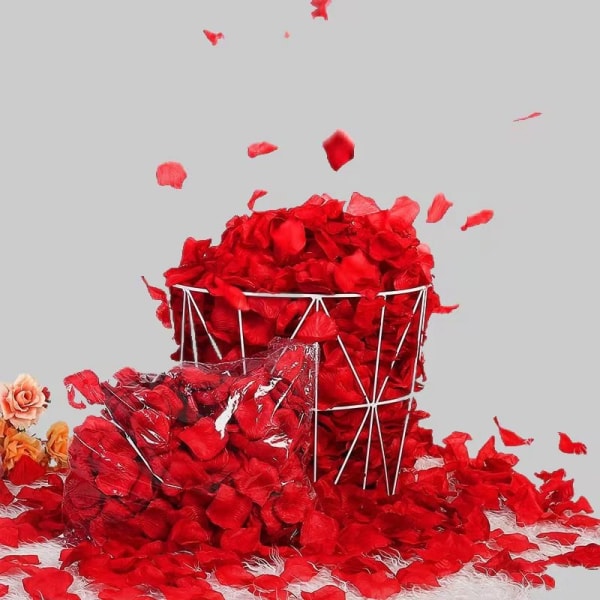 Røde Roseblader for Romantisk Kveld - 3600 Sett Kunstige Silke Valentinsdag Blomst Ansiktsroser Blader - Perfekt for Spesielle Romantiske Kvelder