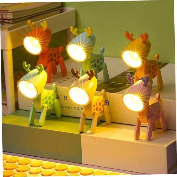 LED Night Light in Deer Shape - Portable Table Lamp with Warm Light for Children's Room, Christmas Gift [Ho]