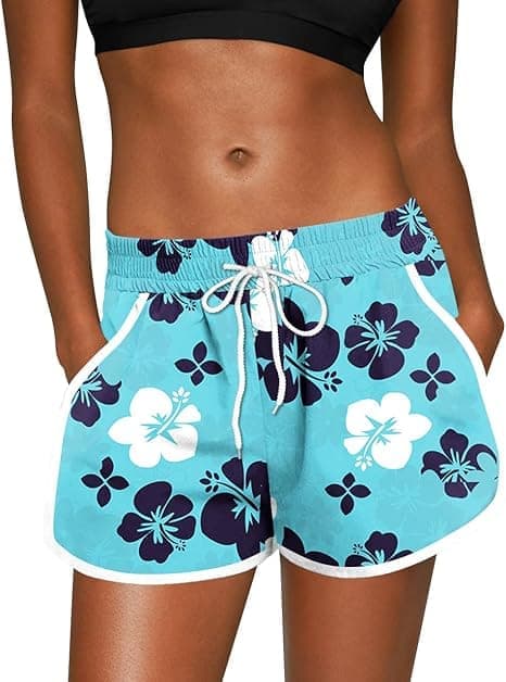 Quick-drying, breathable women's swim shorts (L and PL) with adjustable drawstring and pockets