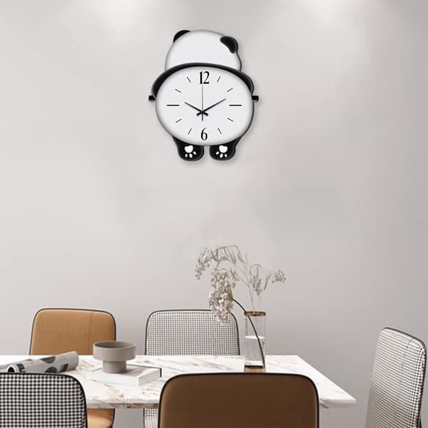 Ovanliga väggklockor för sovrum Små väggklockor Panda Modern söt pandaformad klocka Lättläst tyst drift batteridriven för