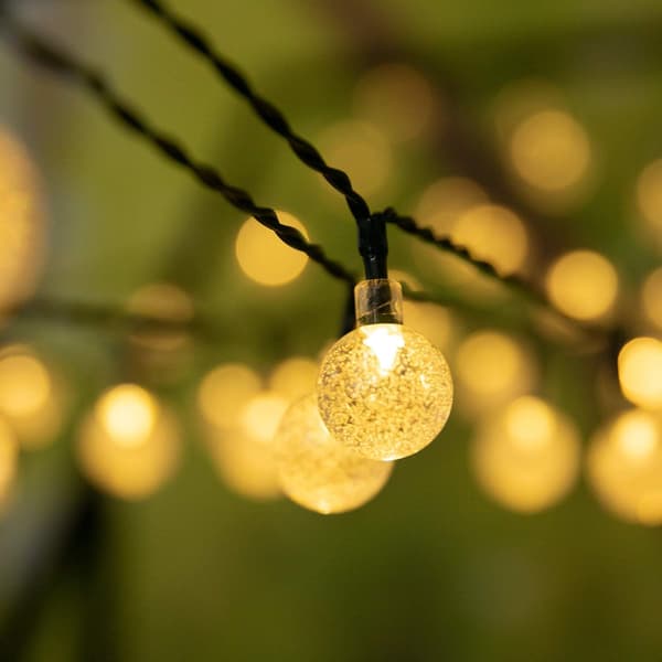 Solcellelysslynge Utendørs 100 LED 12M Krystallkuler med 8 Lysmoduser, Vanntette Solcellelamper for Hage Gård Veranda Varmhvit 39.5FT Warm White39.5FT