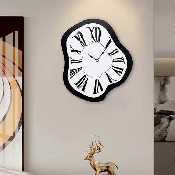 Dalin vääntynyt kello, INS-tyylinen seinäkello, hiljainen seinäkello