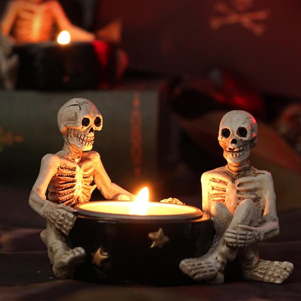 1 st Halloween Ljusstake Set Lämplig för sovrum, vardagsrum, spiselkransar och bordsdekorationer Två dödskallar C C C