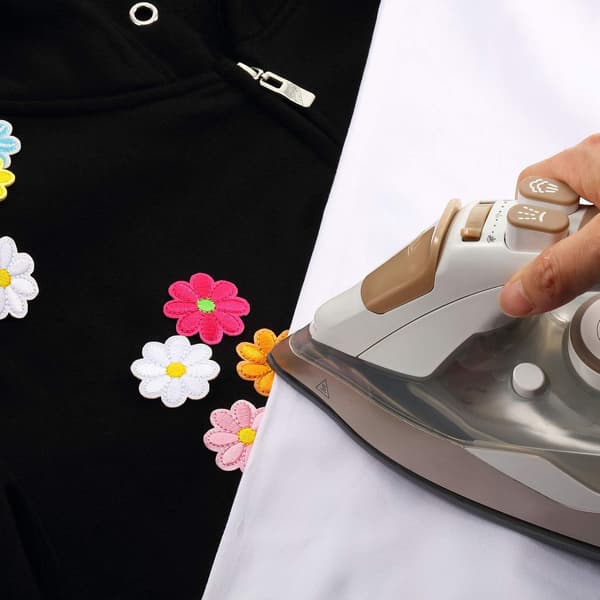 33 stk. blomsterapplikationer strygejernsblomster lapper broderi