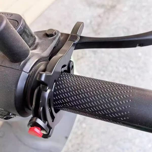 Motorcycle Cruise Control Throttle Lock for High-Quality Aluminum
