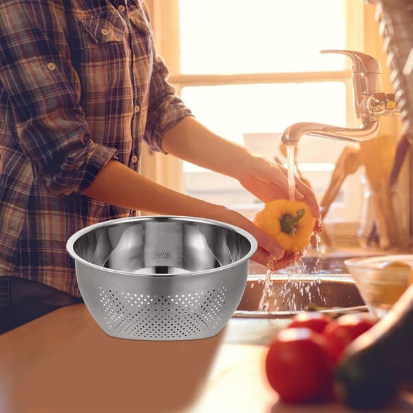 Vask Dørslag Af Rustfrit Stål Med Ensartede Huller Og Skrå Bund