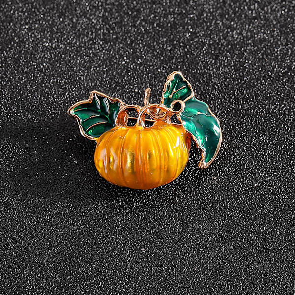 Halloween-kurpitsan rintaneula