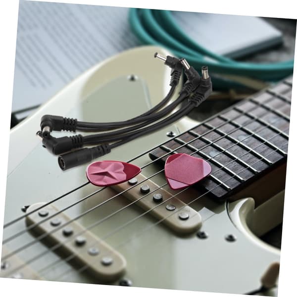 Bärbar instrumenteffektströmkabel för gitarrer och musikinstrument