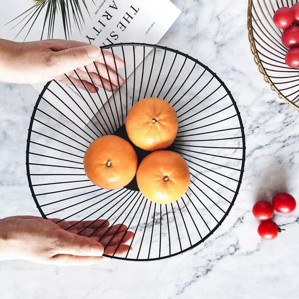 Black Metal Wire Fruit Bowl, Modern Fruit and Vegetable Storage Basket for Kitchen Counter, Decorative Fruit Holder