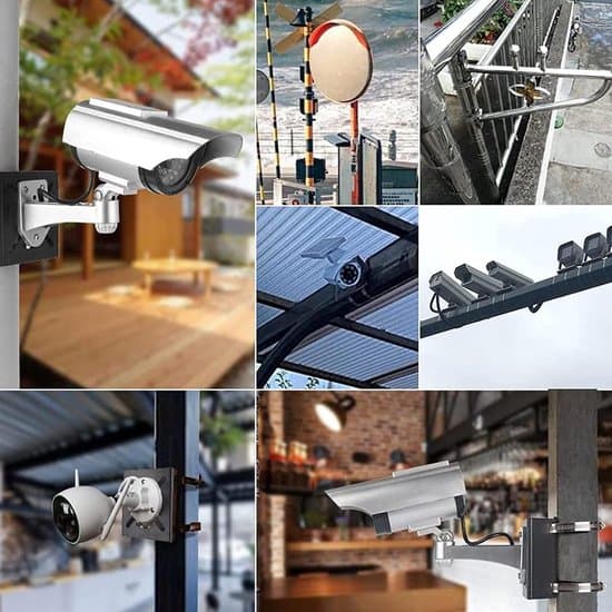 Universal vertikal stolpfästeadapter - för CCTV-säkerhetskamera och PTZ-kupolkamera - svart - med 4 monteringsöglor