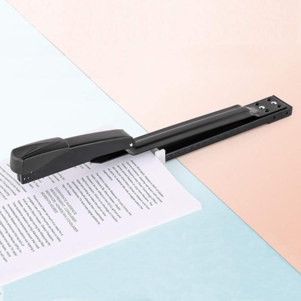 Stiftemaskin med lang rekkevidde Kontorstiftemaskiner Skrivebordsstiftemaskin, 20 arks kapasitet Langarmsstiftere (svart,)- Justerbart låsepapir