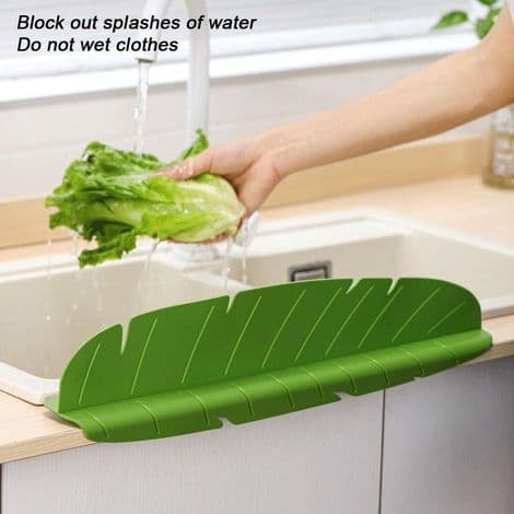 Leaf-shaped Sink Splash Guard, Soft Silicone Protector, Waterproof Screen, Splash Shield, Green
