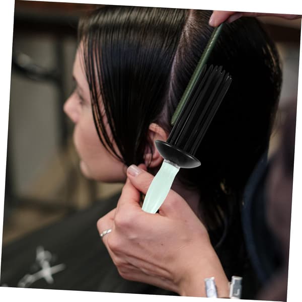 Portable Hair Roller Comb Fluffy Volume Wind-forming Styling Tool