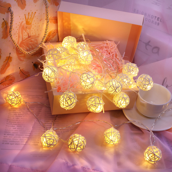 7m 50 Ljus Solcellsdrivna String Lights - Varmvit - Festival Utomhus Dekorativa Lampsträngar